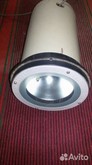 Грунтовый металлогалогенный светильник 70Вт