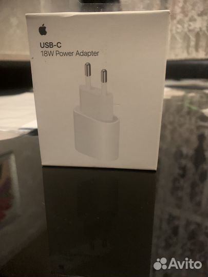 Зарядка на iPhone блок