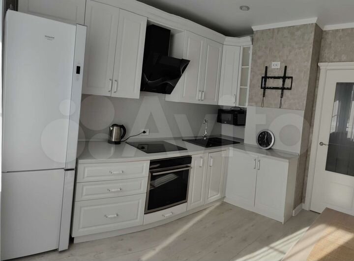 2-к. квартира, 52 м², 3/10 эт.