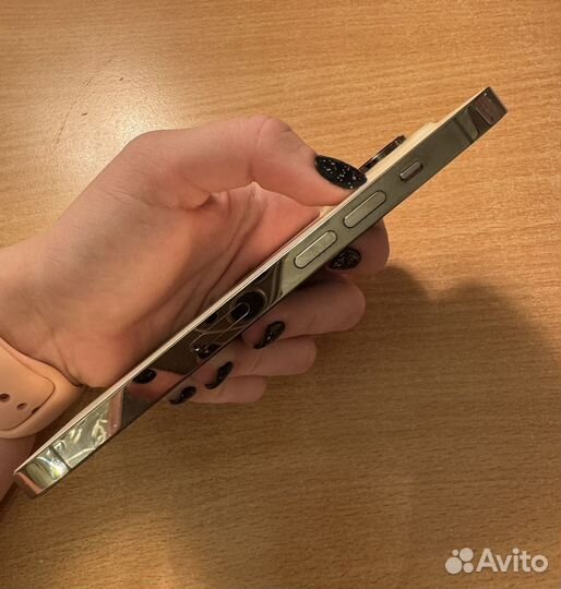 iPhone 14 Pro, 256 ГБ