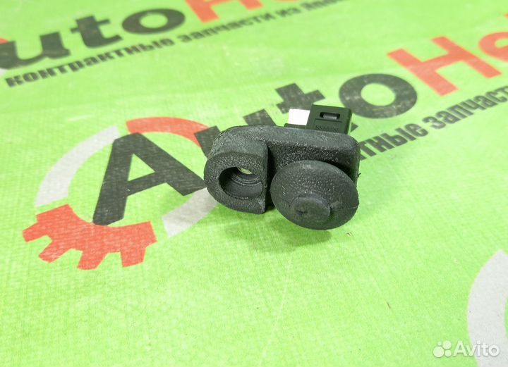 Концевик двери nissan многие модели