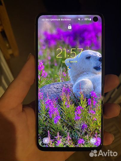 Телефон Samsung s10 e