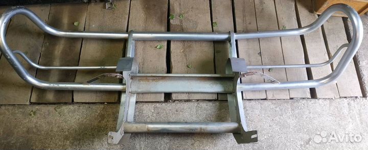 Кенгурятник на land cruiser 80