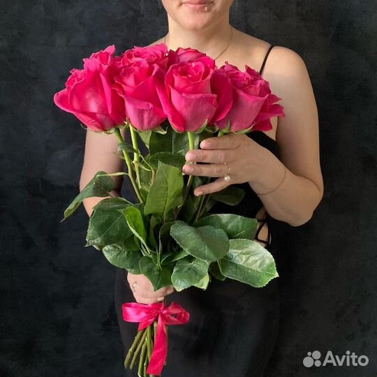 Роза Pink Floyd 11 шт. Эквадор. Доставка цветов