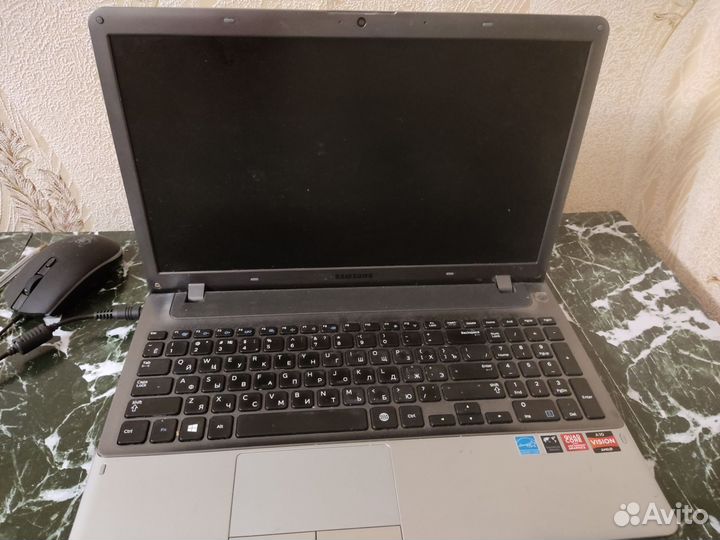 Samsung ноутбук