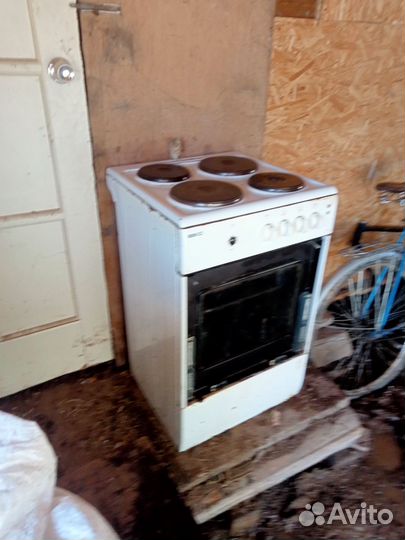 Плита электрическая бу с духовкой (веко)