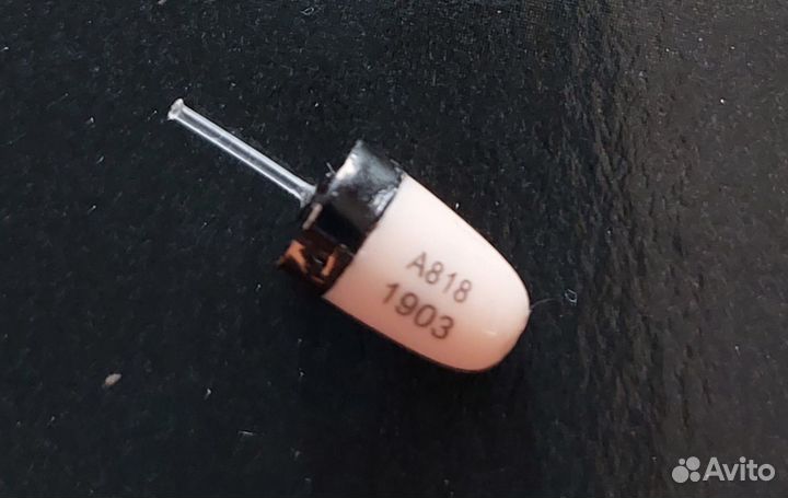 Микронаушник капсульный с кнопкой-пищалкой