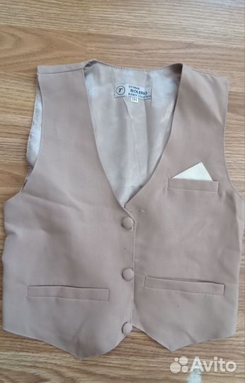 Жилет и рубашки