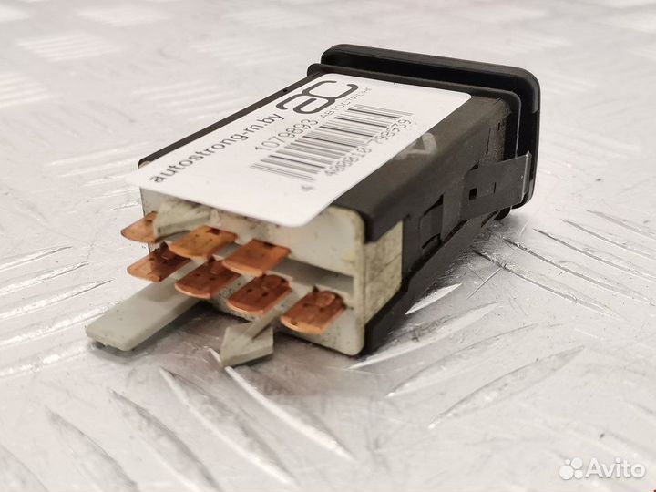 Кнопка для Volkswagen Bora(Jetta)