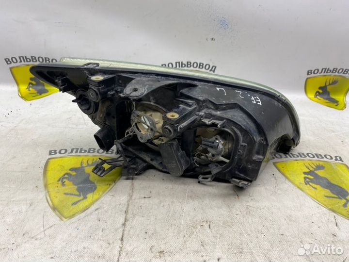 Фара галогеновая Ford Focus 2 2005-2007