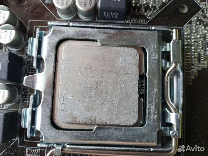 Материнская плата с процессором и памятью LGA775