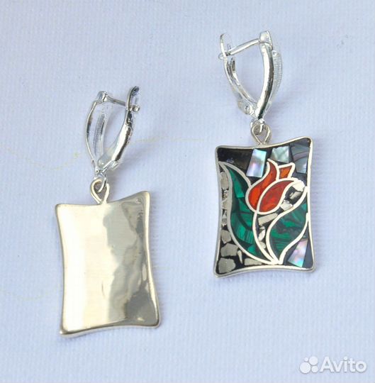 Серьги, кольцо с эмалью, коралл, малахит, перит