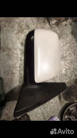 Зеркало правое toyota RAV4 2 поколение