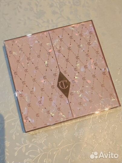 Палетка для лица Charlotte Tilbury