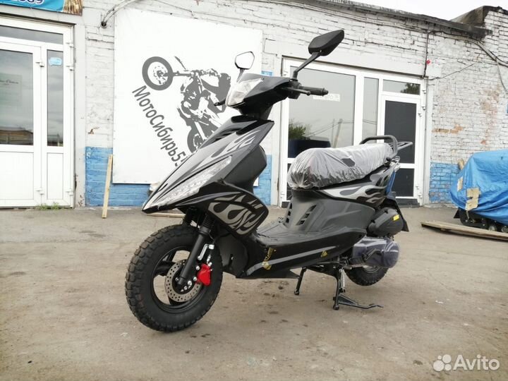 Скутер slash (50/125)
