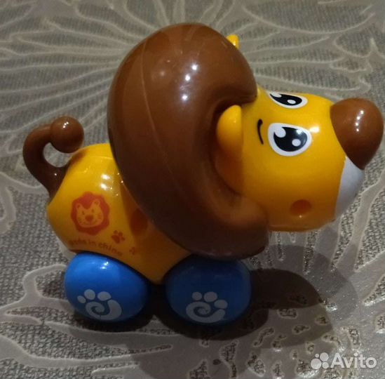 Игрушки разные