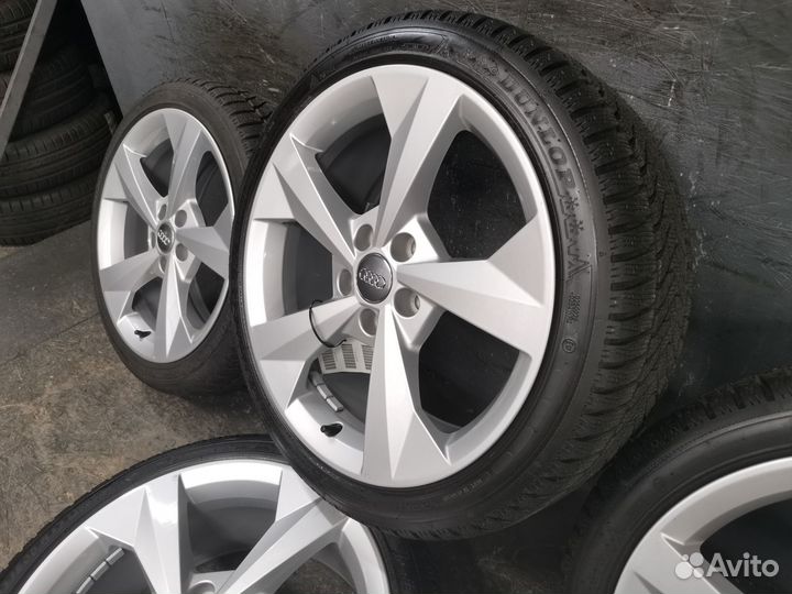 Комплект оригинальных колес Audi A3 8Y R18