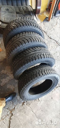 Bridgestone Blizzak Spike-01 195/65 R15 23F