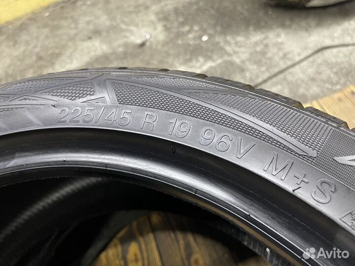 Vredestein Wintrac Pro 225/45 R19