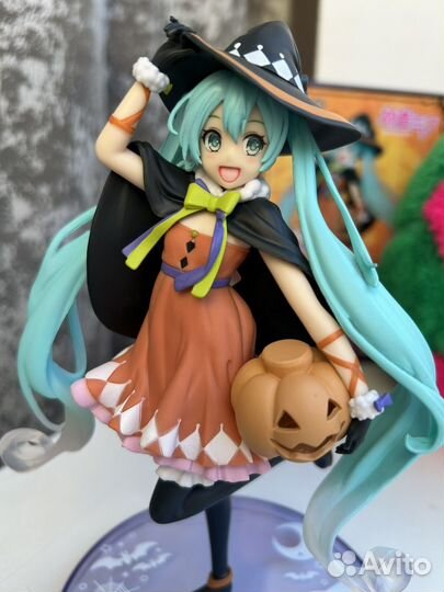 Аниме фигурка Хатсуне Мику хэллоуин оригинал
