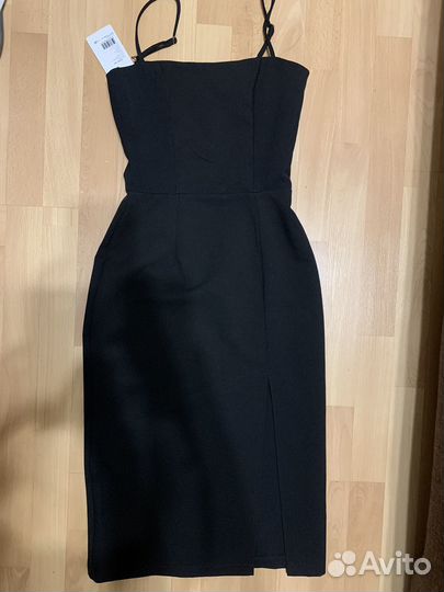 Вечернее платье с разрезом