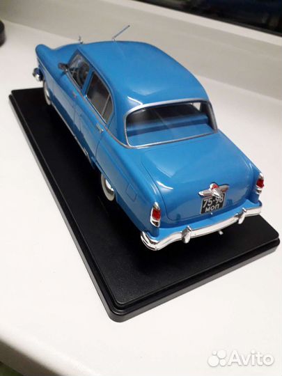 Легендарные советские автомобили 1:24 Газ-21 Волга