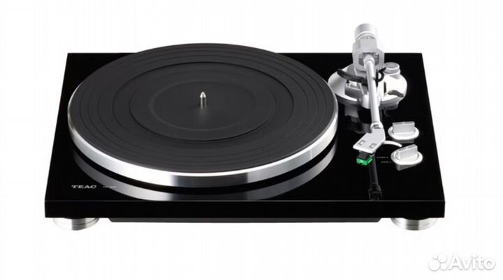 Проигрыватель виниловых дисков