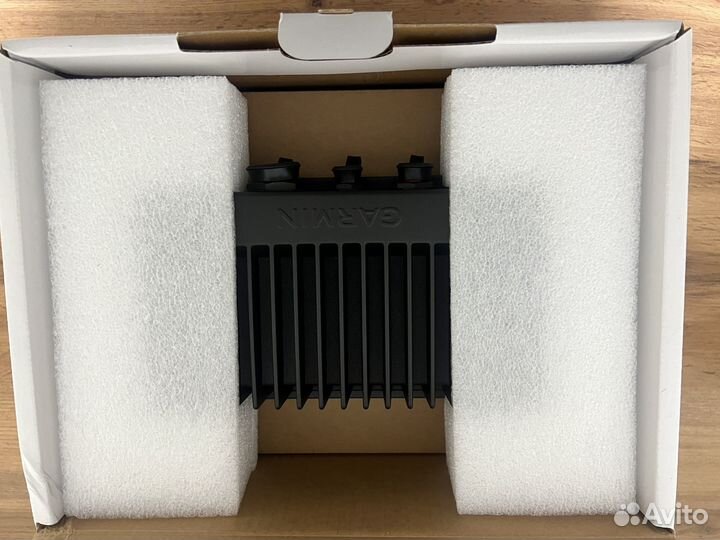 Garmin Echomap Ultra 106sv Panoptix LVS34