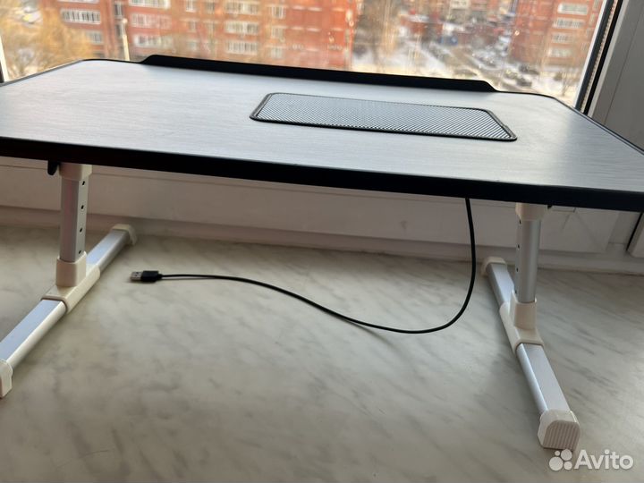 Столик подставка для ноутбука