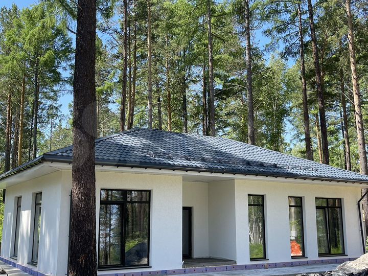 Дом 100 м² на участке 8 сот.