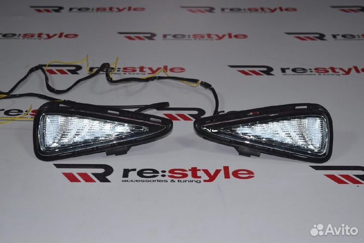 Ходовые огни Toyota Camry 55 14-17г