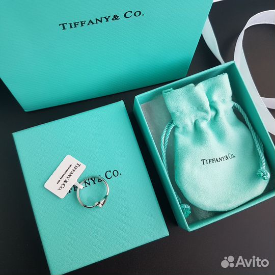 Кольцо Tiffany Open Heart