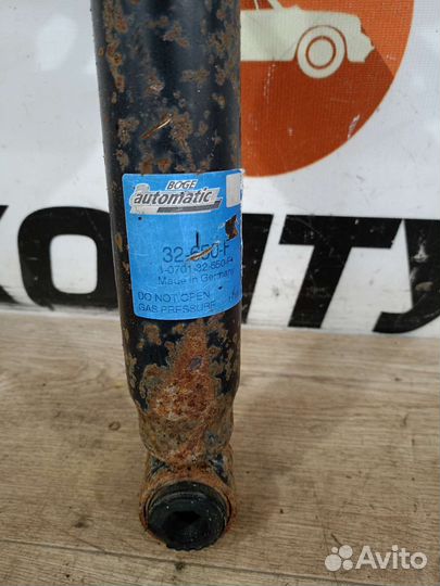 Стойки в сборе задние BMW 5 E34