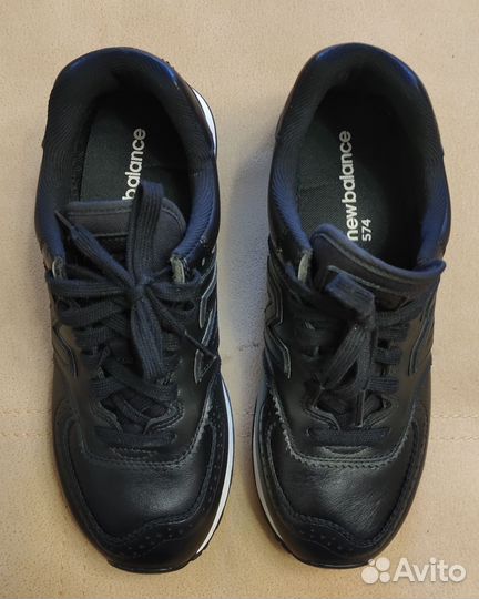 New balance 574 кожа 8,5 us