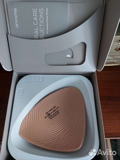 Протез молочной железы