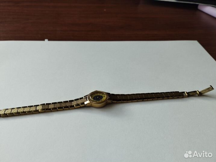 Женские часы чайка СССР рабочие