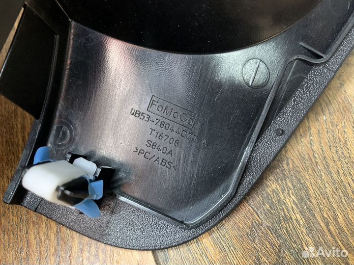 Ford Explorer с 2011 Кожух рулевой колонки