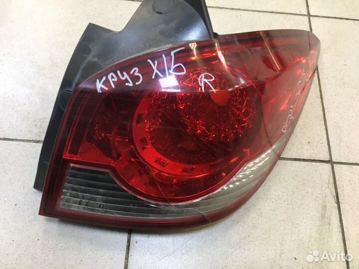 Фонарь правый Chevrolet Cruze
