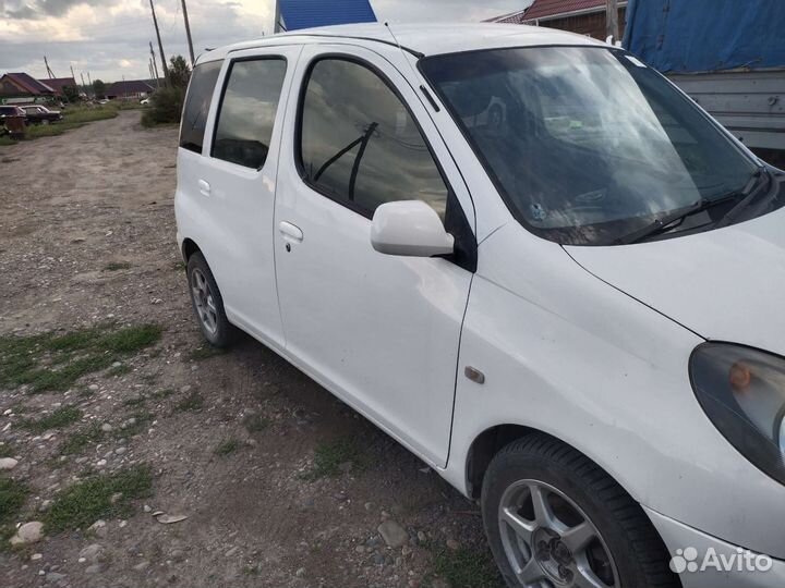 Toyota Funcargo 1.5 AT, 2000, 320 000 км