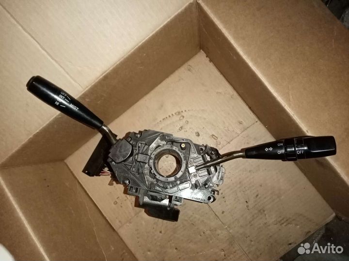 Подрулевой переключатель Toyota Camry cv30