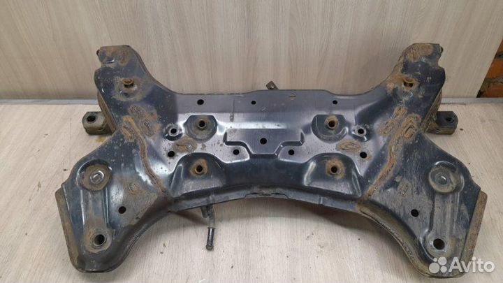 Подрамник передний передний Kia Rio 3 2013