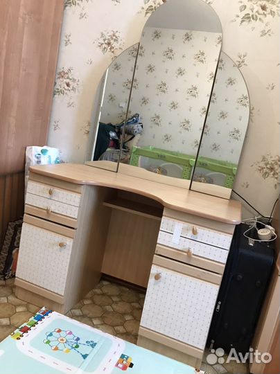 Трюмо трельяж с зеркалом