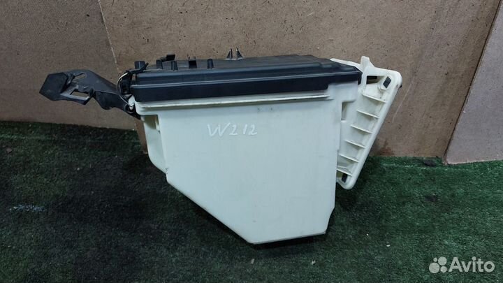 Корпус блока предохранителей W212.C218