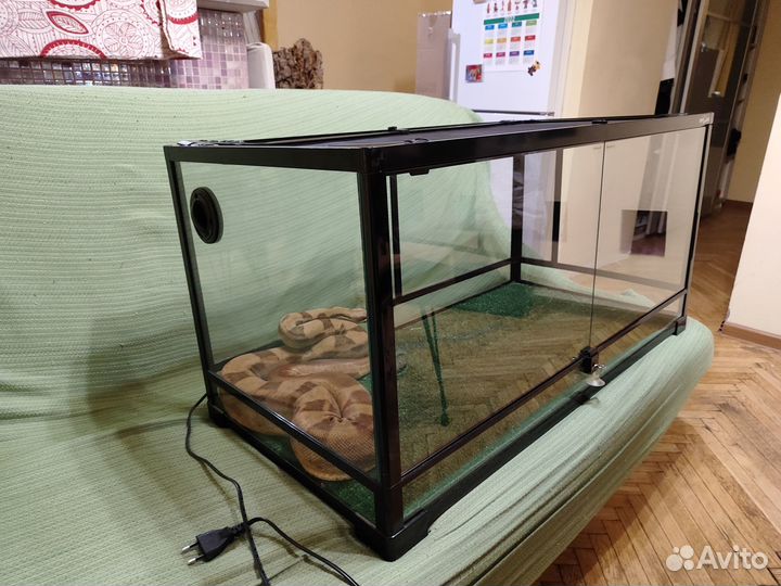 Террариум 90*45*45 см для рептилий