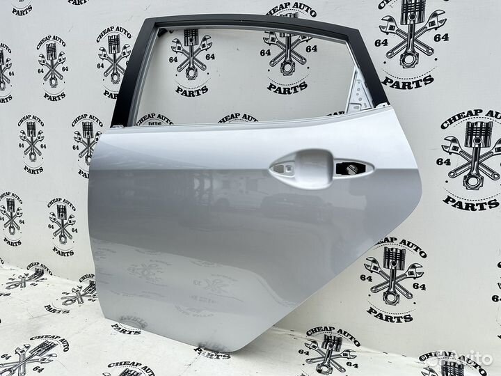 Дверь задняя левая Kia Rio 3 Б/у Оригинал Седан