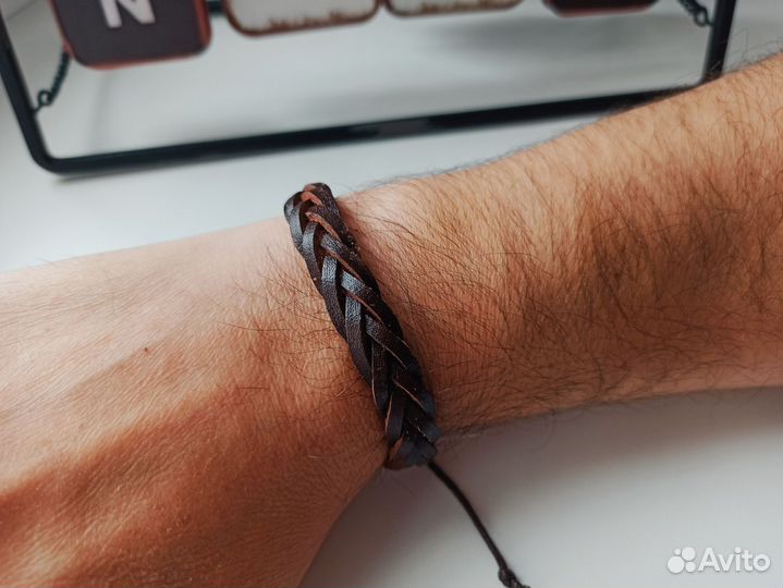 Браслеты мужские кожаные новые