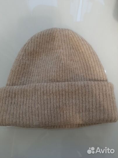 Шапка zara и H&M, меховые варежки