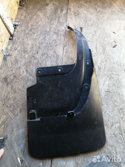 Брызговики ленд крузер 200, Lx 570. Лексус lexus