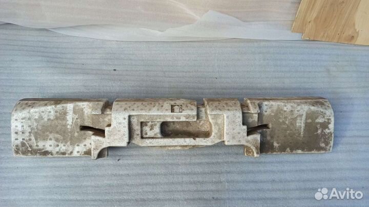 Абсорбер заднего бампера infinity QX 56