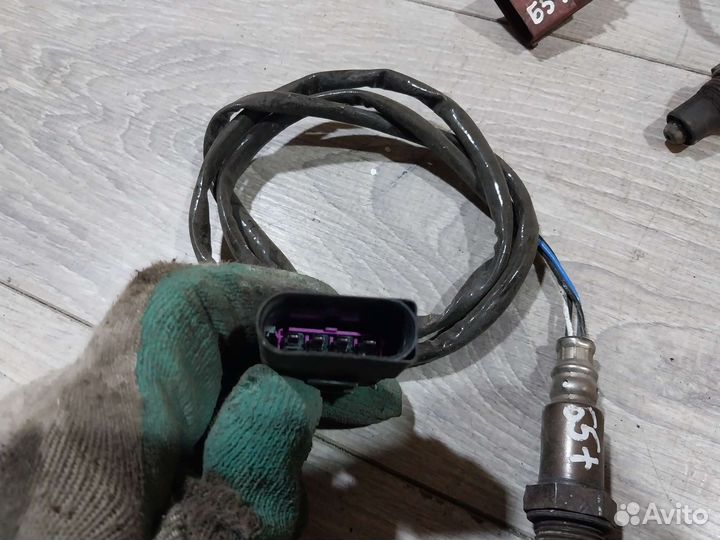 Кислородный датчик Volkswagen Passat B5 лямбдазонт